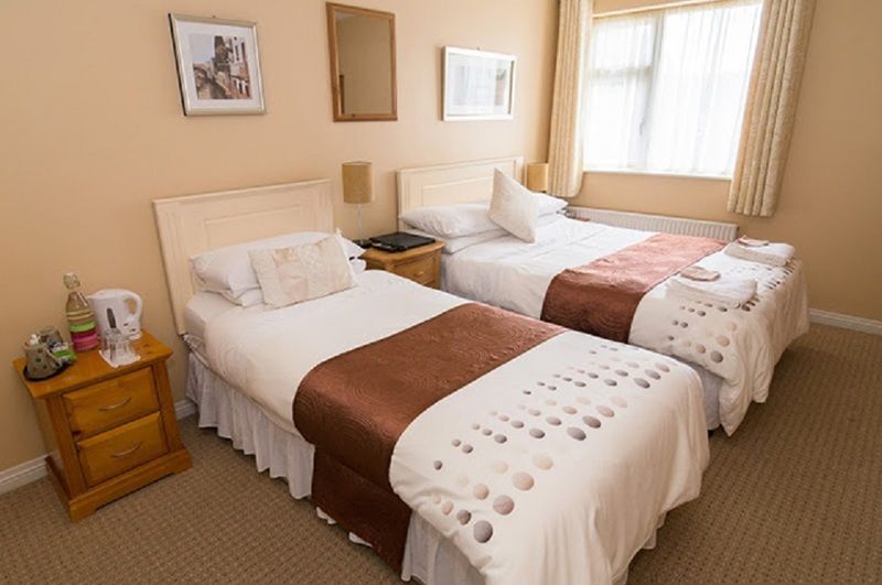 O Neills Bed And Breakfast Dingle Dış mekan fotoğraf
