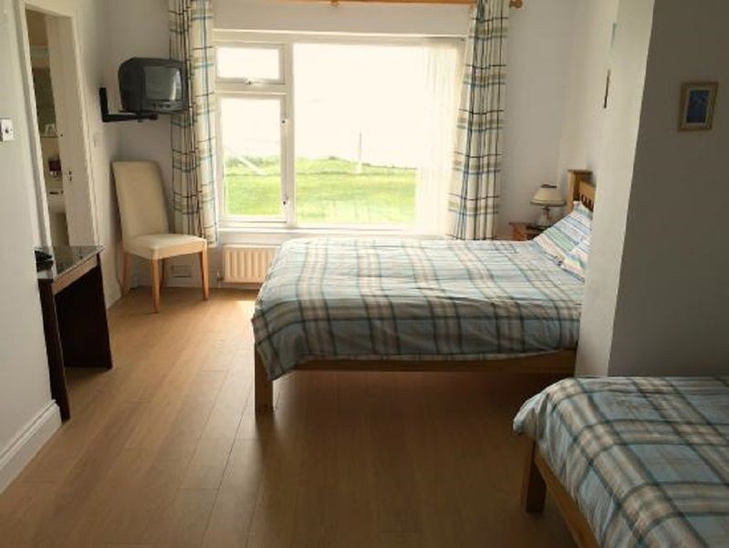 O Neills Bed And Breakfast Dingle Dış mekan fotoğraf